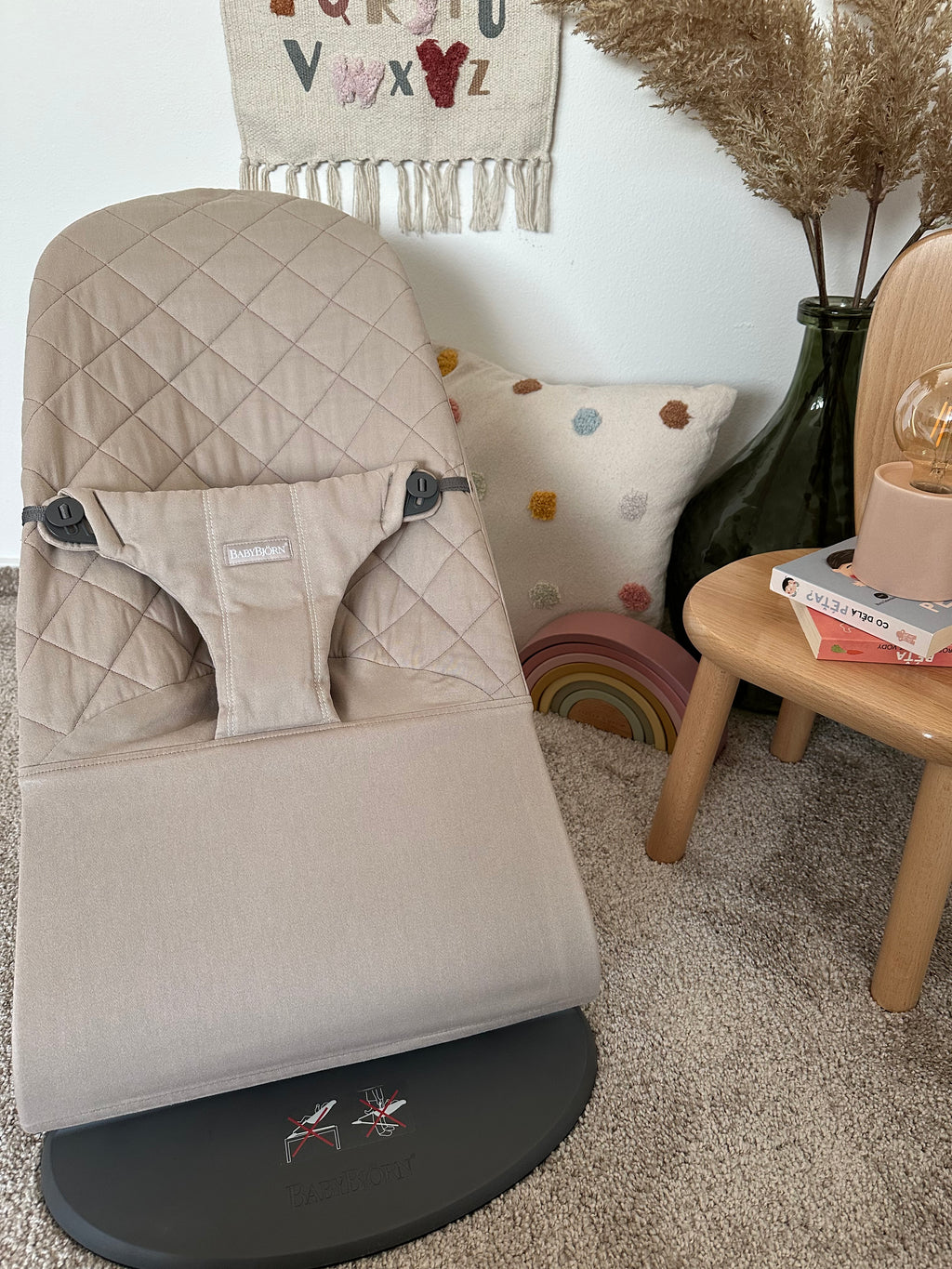 BabyBjörn lehátko Bliss Woven Sand Grey