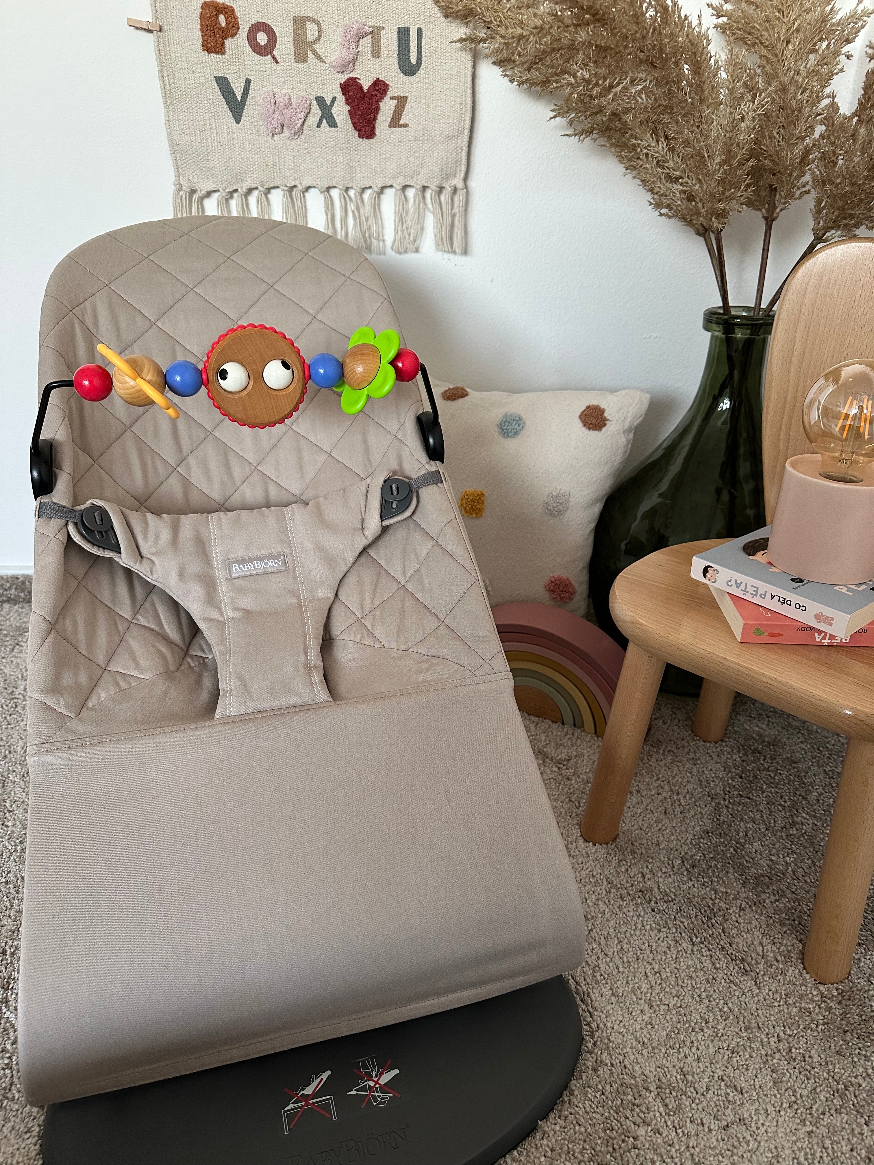 BabyBjörn hrazdička Googly Eyes Color (P)