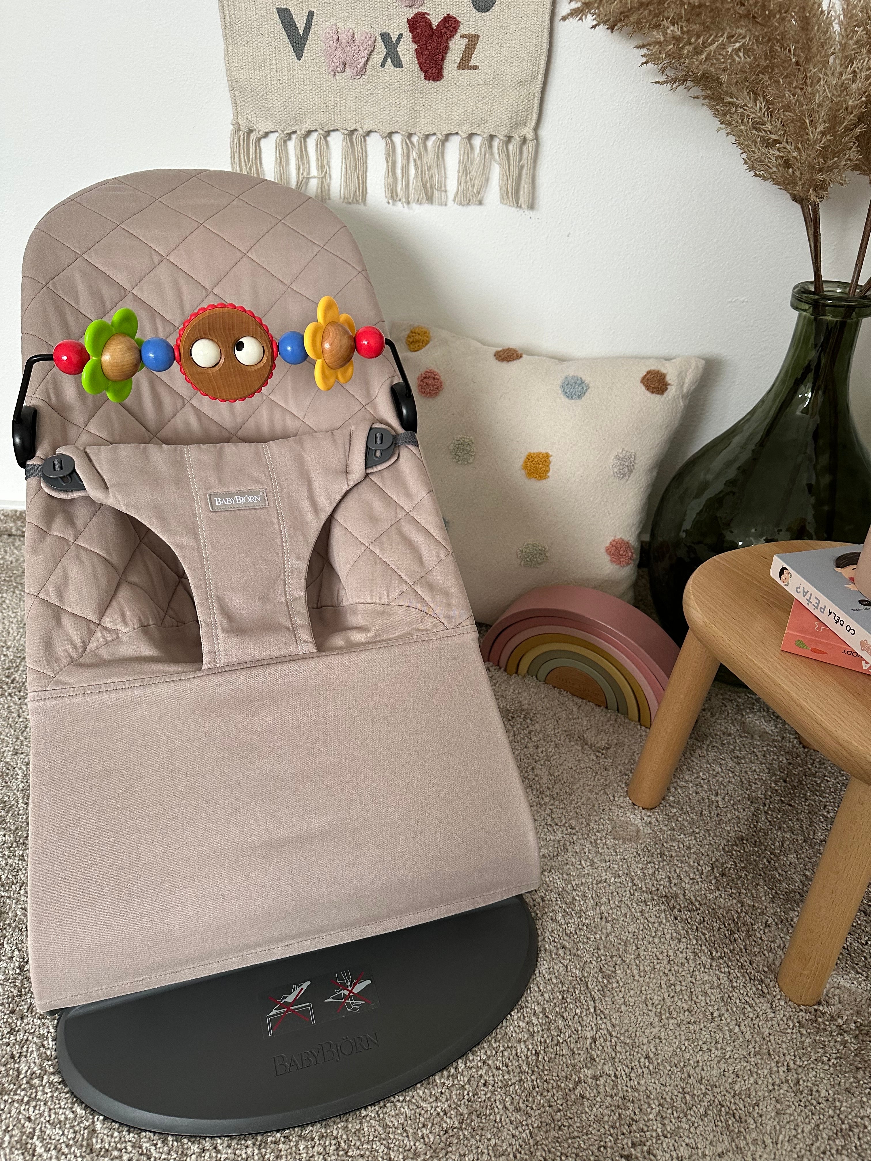 BabyBjörn hrazdička Googly Eyes Color