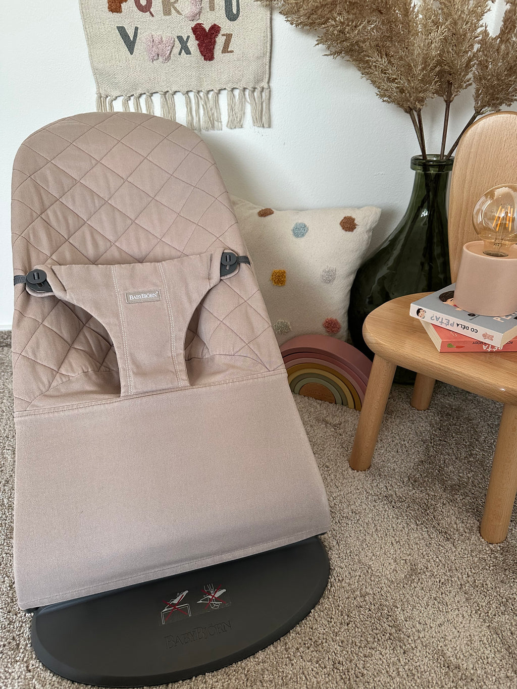 BabyBjörn lehátko Bliss Woven Sand Grey